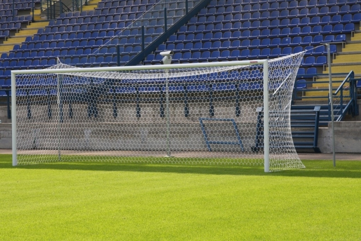 Ворота футбольные Atlet 7,32х2,44 м, алюминиевые (стаканы+растяжки) FIFA IMP-A427 пара 1199_800