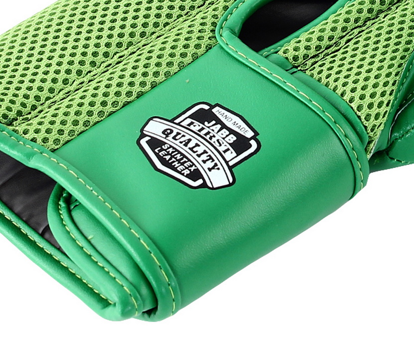 Боксерские перчатки Jabb JE-4056/Eu Air 56 зеленый 12oz 831_700