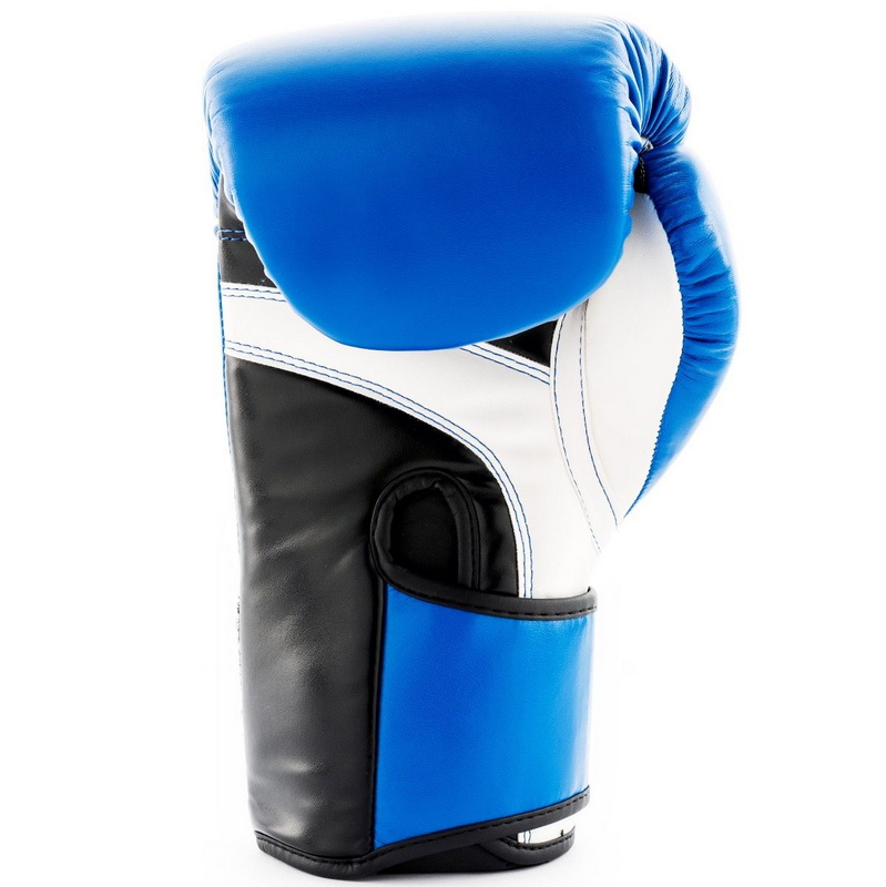 Боксерские перчатки UFC тренировочные для спаринга 8 унций UHK-75113 799_800