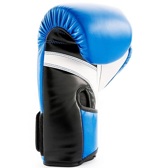 Боксерские перчатки UFC тренировочные для спаринга 16 унций UHK-75037 700_700